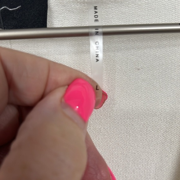 Coldwater Creek Womens Cardigan L White Tan Black 3/4 Sleeves Vneck Button Up - Picture 3 of 11